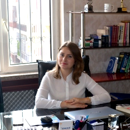 Av. Derya Başer
